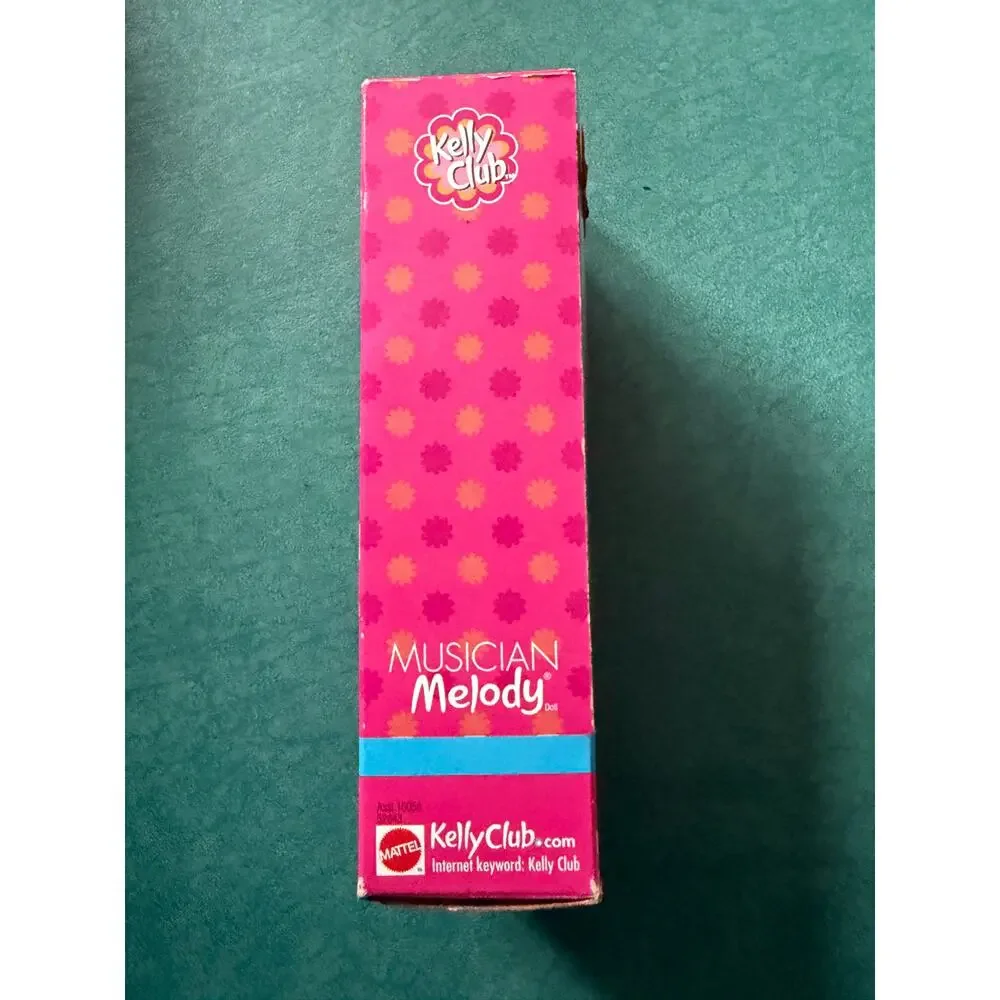 VINTAGE 2001 KELLY CLUB 